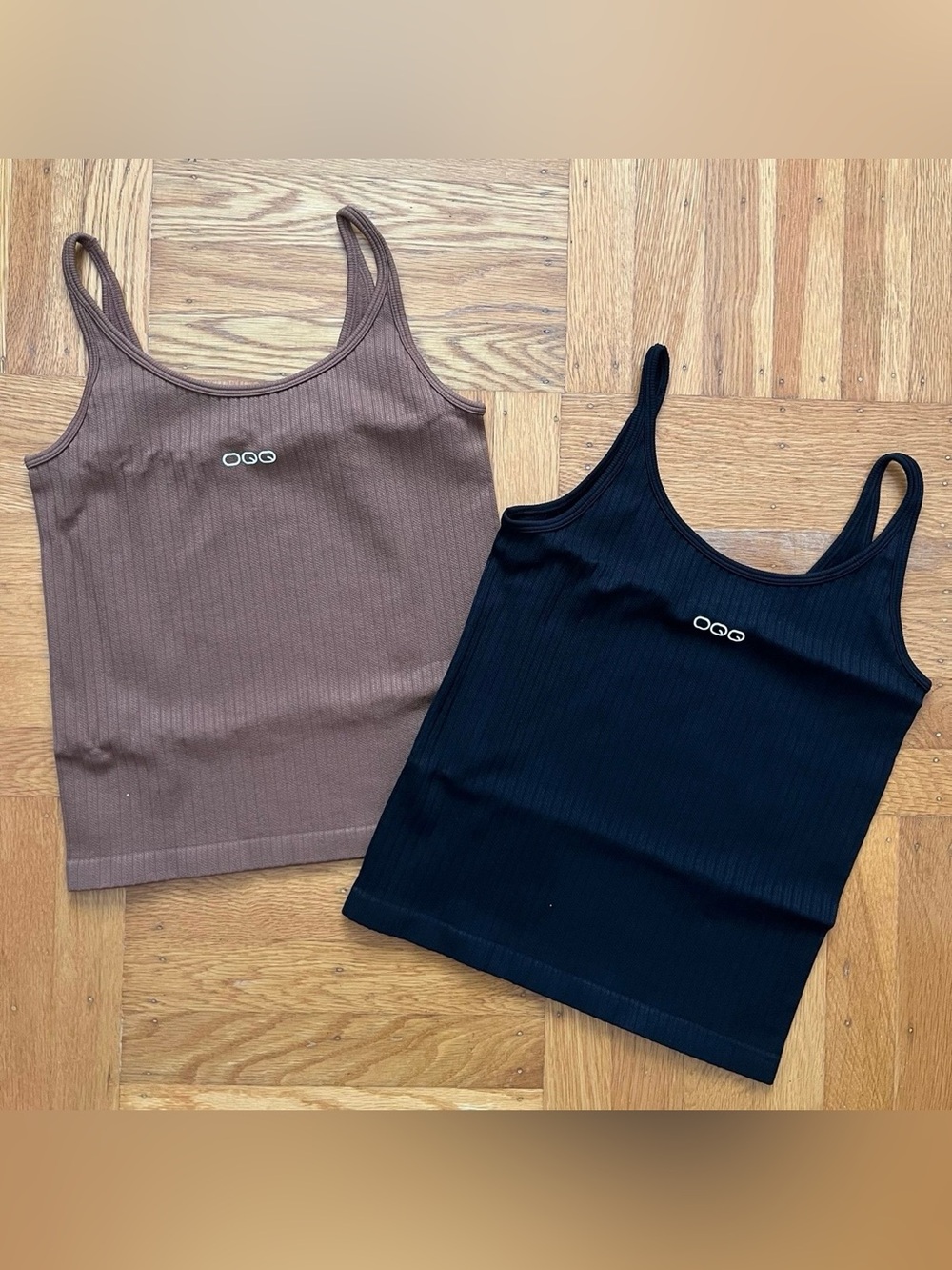 OQQ Tank Tops